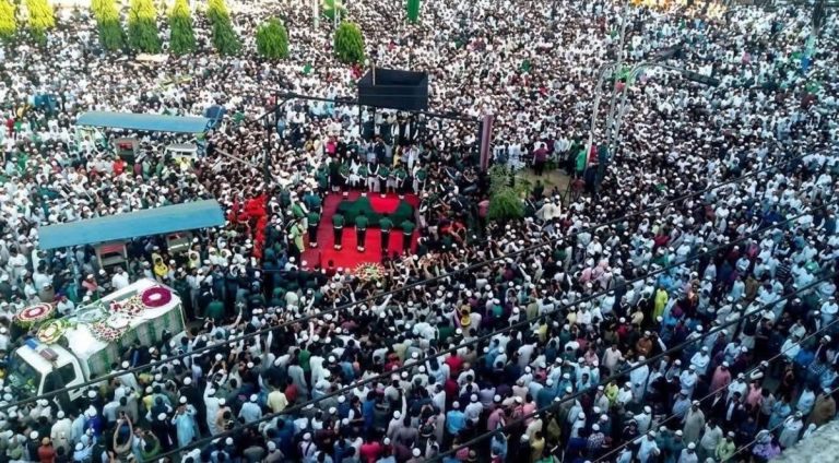 বর্ষীয়ান রাজনীতিবিদ ইঞ্জিনিয়ার মোশাররফ হোসেনের জানাজা অনুষ্ঠিত