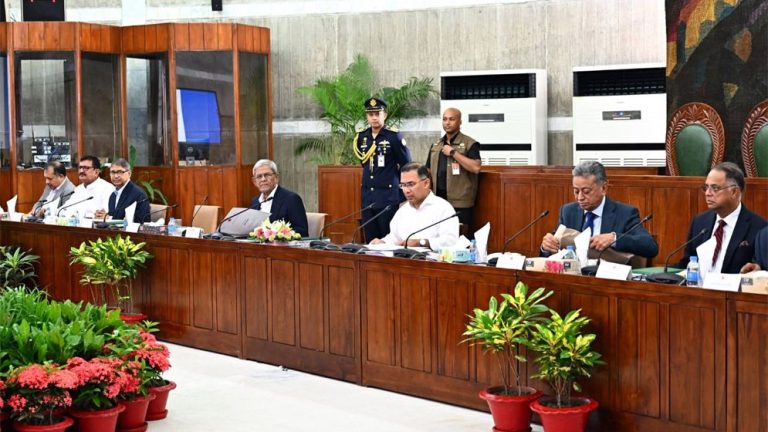প্রস্তাবিত বাজেট মন্ত্রিসভার বিশেষ বৈঠকে অনুমোদন
