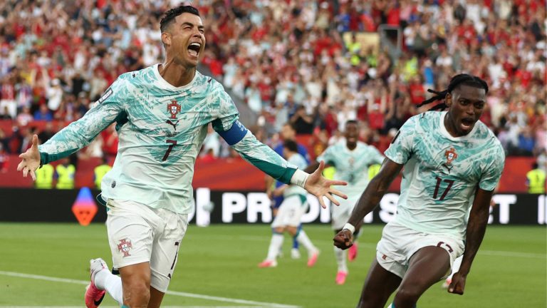 বিশ্বকাপের স্বপ্ন বাঁচিয়ে পর্তুগাল, বিদায় ক্রোয়েশিয়ার