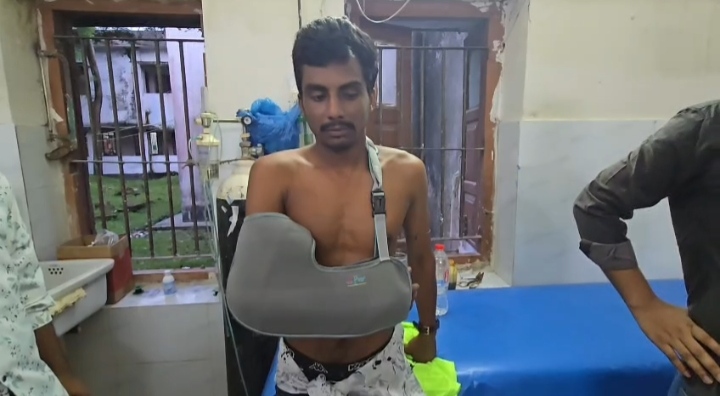 পায়রা তাপ বিদ্যুৎ কেন্দ্রে আন্দোলনরত শ্রমিকদের উপর যুবদল সভাপতির নেতৃত্বে হামলা, আহত-১২