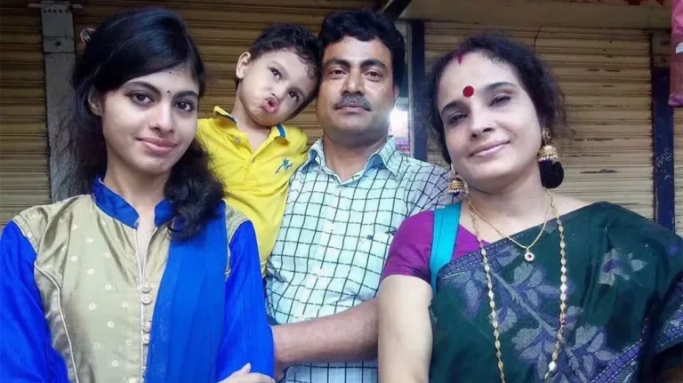রংপুর জিলা স্কুলের সাবেক শিক্ষক, তার স্ত্রী ও ২ সন্তানের লাশ উদ্ধার