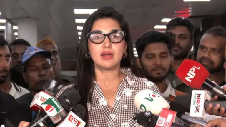 নেপালে ভয়াবহ অভিজ্ঞতা, দেশে ফিরলেন অপু বিশ্বাস