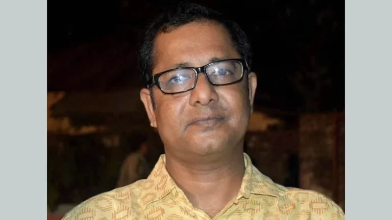 বরিশালের জ্যেষ্ঠ সাংবাদিক পুলক চ্যাটার্জির ঝুলন্ত লাশ উদ্ধার